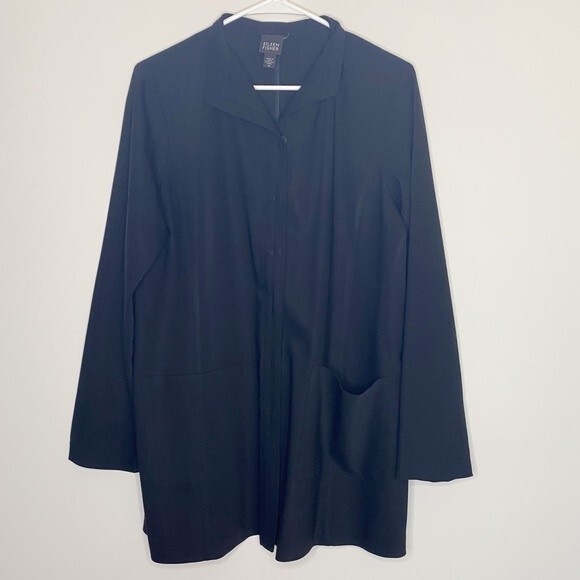 Eileen Fisher Wool Button Up Long Sleeve Blouse Pockets Size Medium - Picture 1 of 9